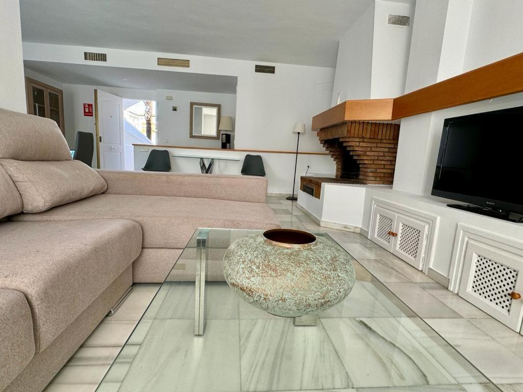 Apartamentos Naranjos Del Sol Marbella Dış mekan fotoğraf