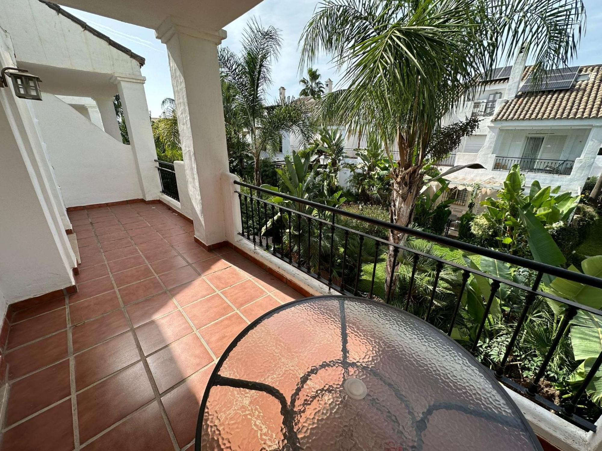 Apartamentos Naranjos Del Sol Marbella Dış mekan fotoğraf