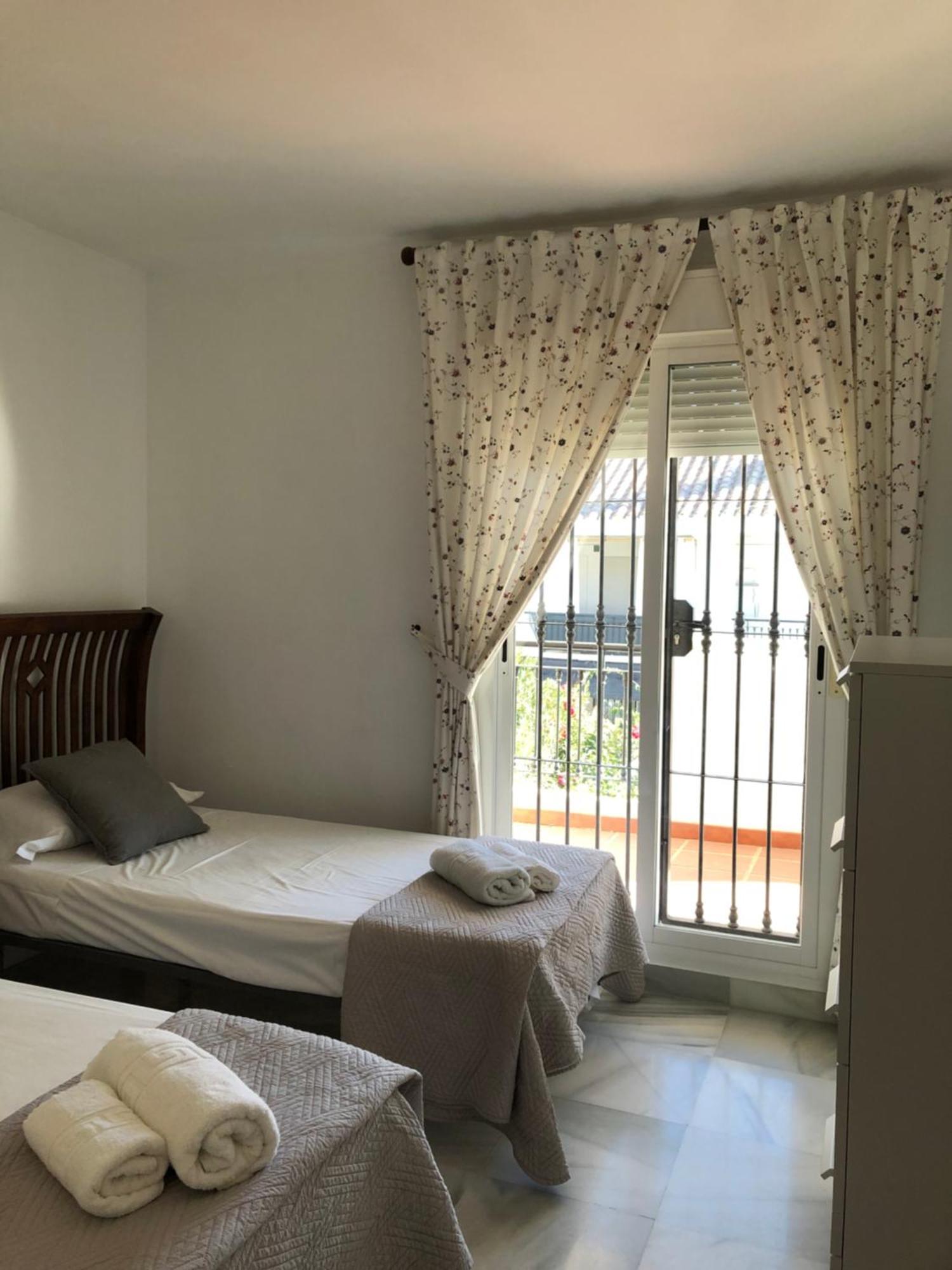 Apartamentos Naranjos Del Sol Marbella Dış mekan fotoğraf