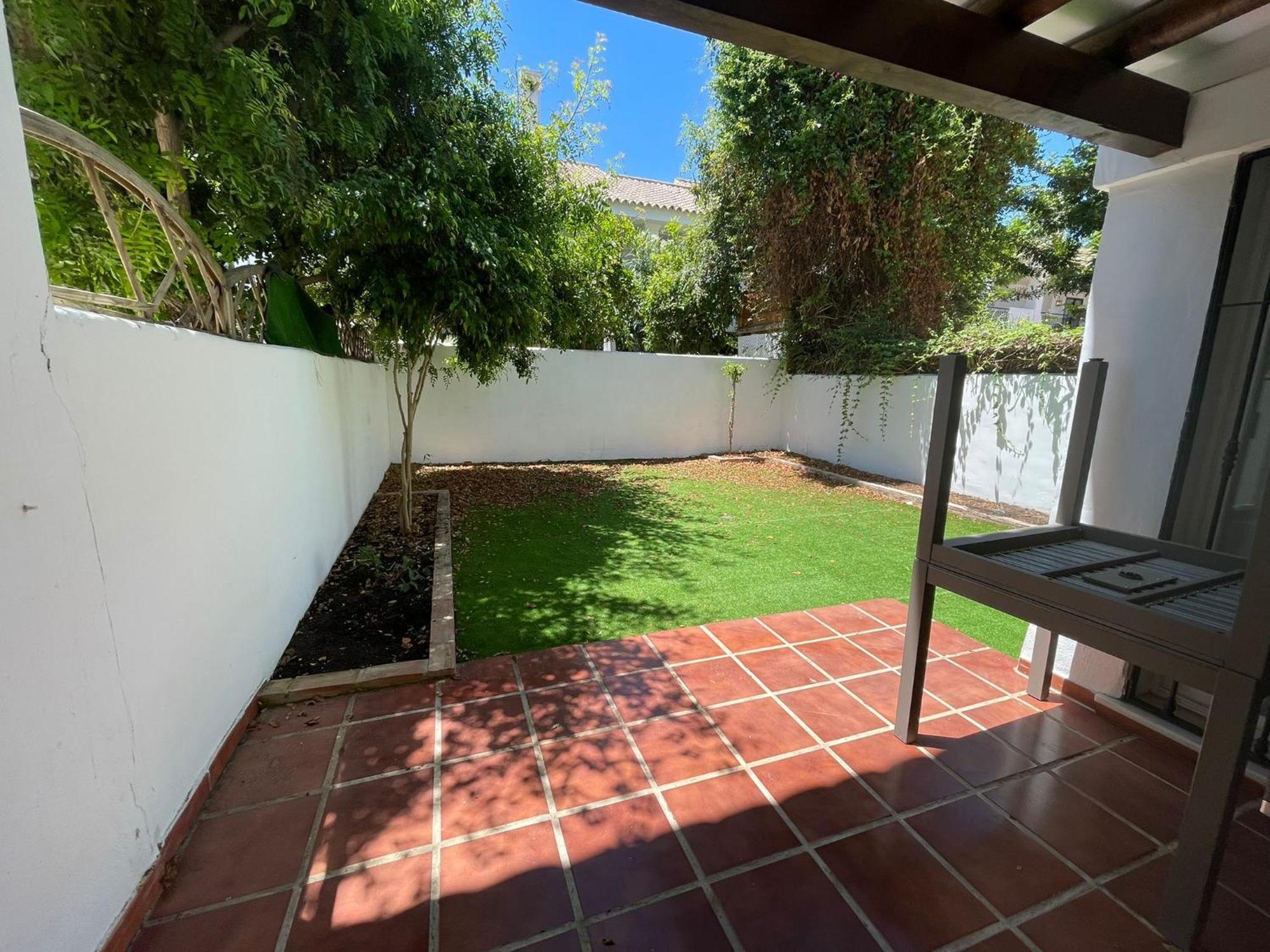 Apartamentos Naranjos Del Sol Marbella Dış mekan fotoğraf