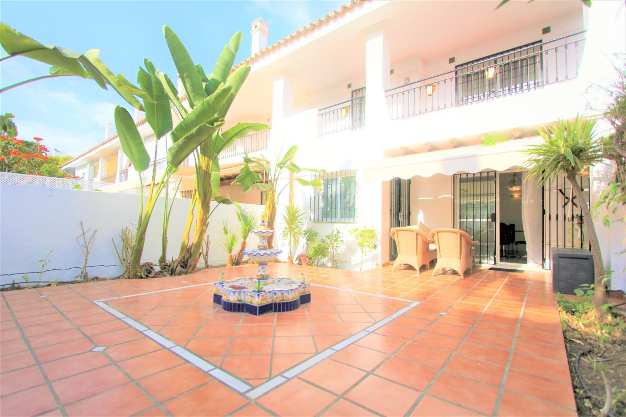 Apartamentos Naranjos Del Sol Marbella Dış mekan fotoğraf