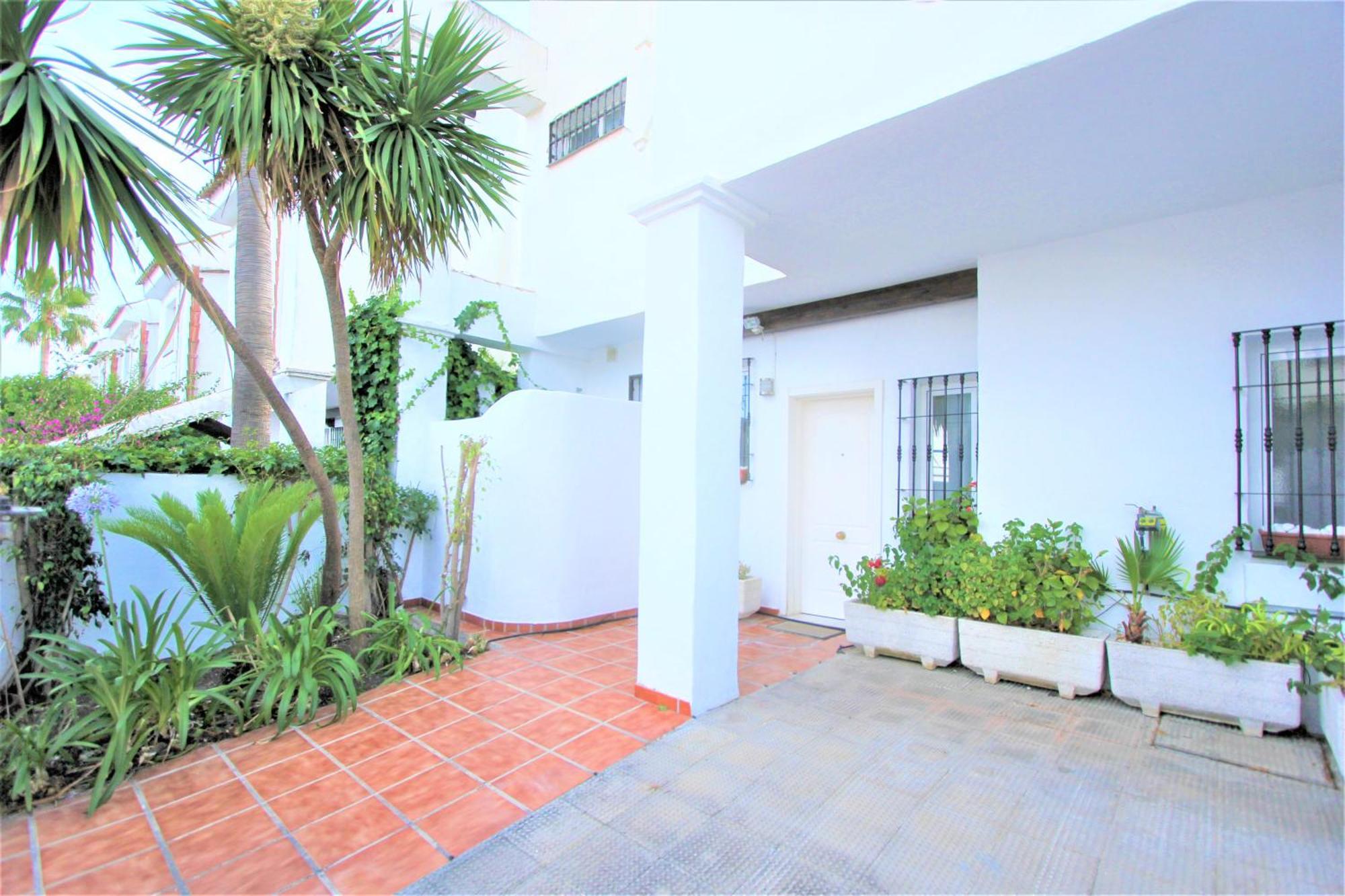 Apartamentos Naranjos Del Sol Marbella Dış mekan fotoğraf