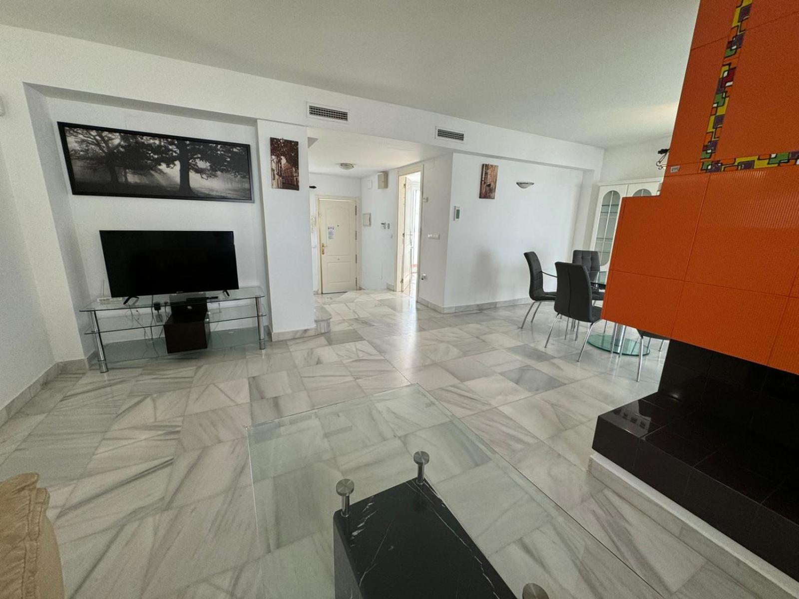 Apartamentos Naranjos Del Sol Marbella Dış mekan fotoğraf