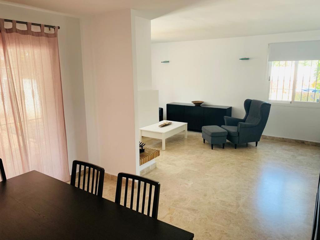 Apartamentos Naranjos Del Sol Marbella Dış mekan fotoğraf