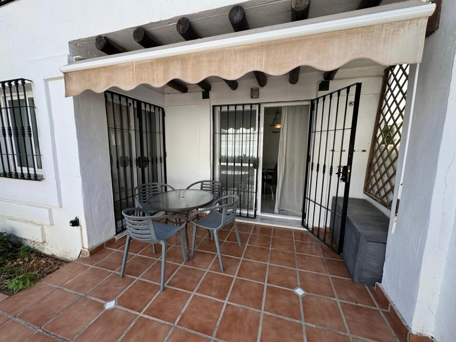 Apartamentos Naranjos Del Sol Marbella Dış mekan fotoğraf